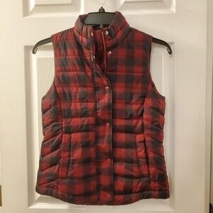 Gap Warmest Vest Red/Maroon Buffalo Plaid‎ Quilted Puffer Gorpcore Cabin Cozy XS